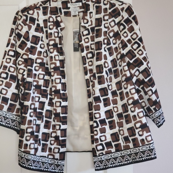 Jacket - Picture 1 of 2